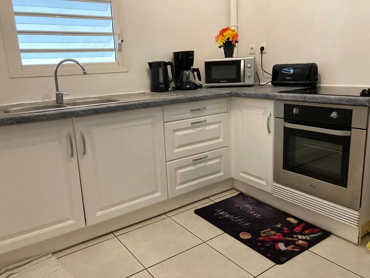 Ferienwohnung Bienvenue A Ti Gwadloup Joli T2 Parking Gratuit Le Gosier  0*, Le Gosier (Grande-Terre)